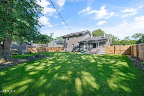 Tiny photo for 4222 Hakes Road, Northwood, OH 43619 (MLS # 10012438)