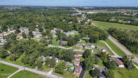 Tiny photo for 4222 Hakes Road, Northwood, OH 43619 (MLS # 10012438)