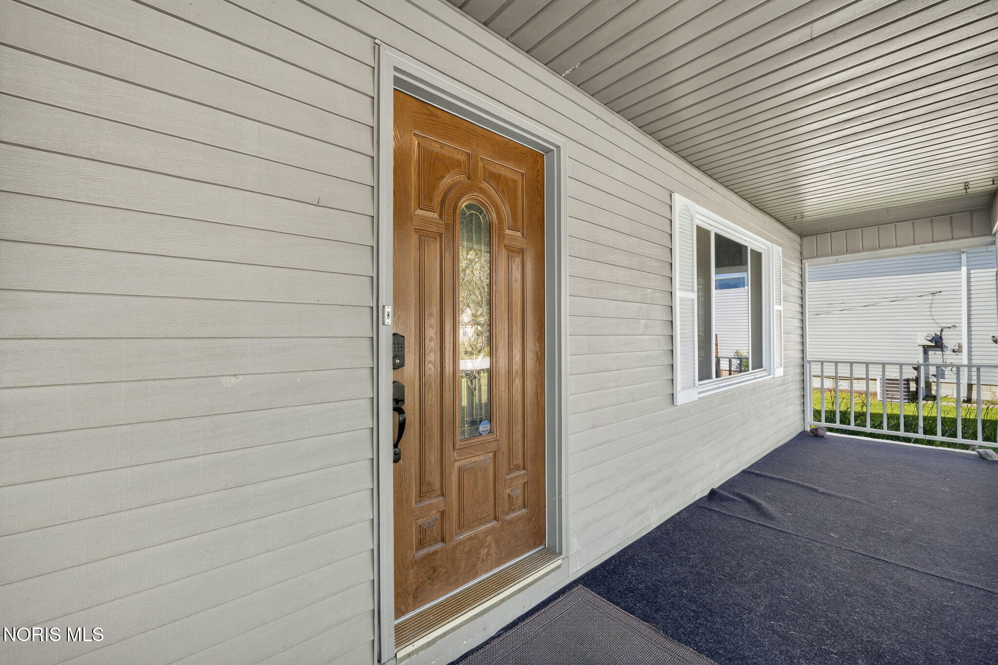 4222 Hakes Road