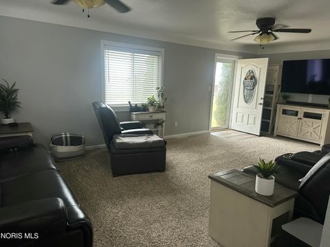 Tiny photo for 5411 Keller Road, Walbridge, OH 43465 (MLS # 10005919)