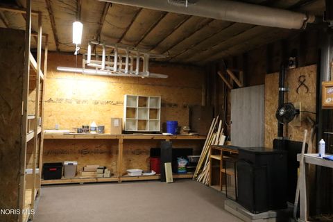 Tiny photo for 5411 Keller Road, Walbridge, OH 43465 (MLS # 10005919)