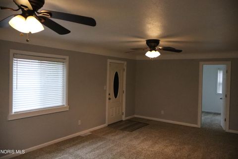 Tiny photo for 5411 Keller Road, Walbridge, OH 43465 (MLS # 10005919)