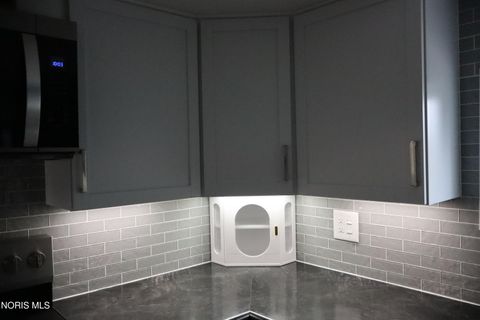 Tiny photo for 5411 Keller Road, Walbridge, OH 43465 (MLS # 10005919)