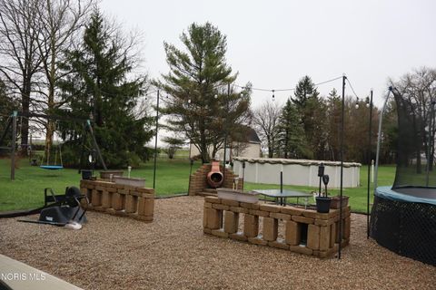 Tiny photo for 5411 Keller Road, Walbridge, OH 43465 (MLS # 10005919)