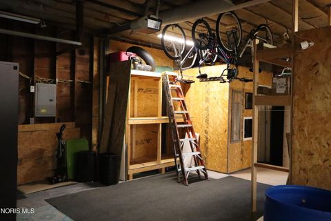 Tiny photo for 5411 Keller Road, Walbridge, OH 43465 (MLS # 10005919)