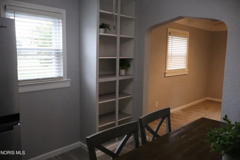 Tiny photo for 5411 Keller Road, Walbridge, OH 43465 (MLS # 10005919)