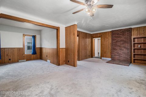 Tiny photo for 520 W John Street, Maumee, OH 43537 (MLS # 10002539)