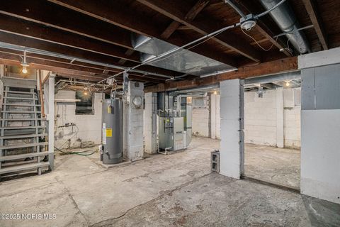 Tiny photo for 520 W John Street, Maumee, OH 43537 (MLS # 10002539)