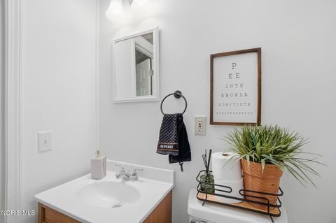 Tiny photo for 5862 Summer Place Drive, Sylvania, OH 43560 (MLS # 10005571)