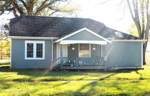 Photo of 307 Main Street, Oakwood, OH 45873 (MLS # 10000586) Photo of 307 Main Street, Oakwood, OH 45873 (MLS # 10000586)