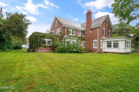 Tiny photo for 2125 Mount Vernon Avenue, Toledo, OH 43607 (MLS # 10012441)