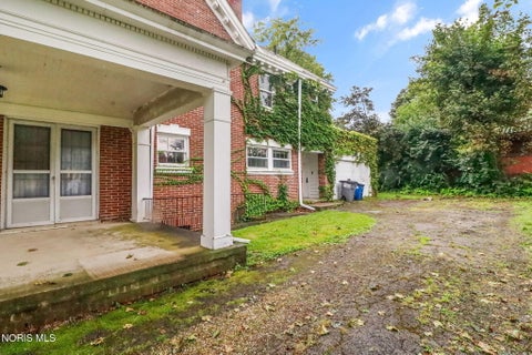 Tiny photo for 2125 Mount Vernon Avenue, Toledo, OH 43607 (MLS # 10012441)