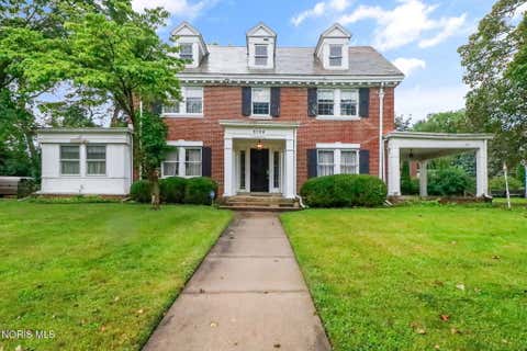 Homes For Sale - 2125 Mount Vernon Avenue<br/> Toledo, OH 43607