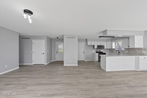 Tiny photo for 795 S Sandusky Street, Tiffin, OH 44883 (MLS # 10005445)