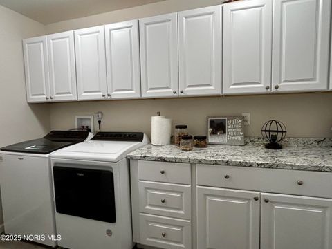 Tiny photo for 226 Myah Drive, Fremont, OH 43420 (MLS # 10001573)