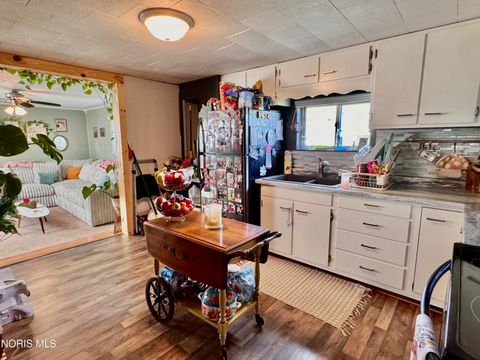 Tiny photo for 600 Perry Street, Hicksville, OH 43526 (MLS # 10006986)