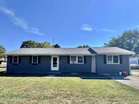 Photo of 223 Cherry Street, McComb, OH 45858 (MLS # 10002762)