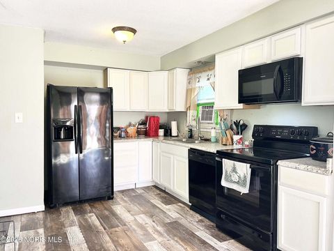 Tiny photo for 223 Cherry Street, McComb, OH 45858 (MLS # 10002762)