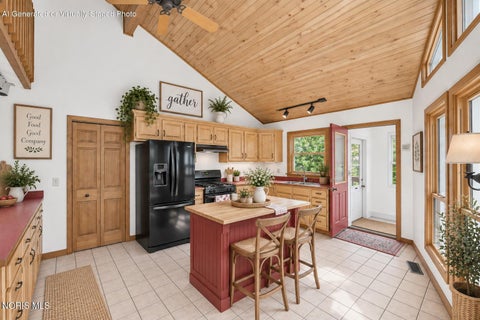 Tiny photo for 11005 S River Road, Grand Rapids, OH 43522 (MLS # 10014200)