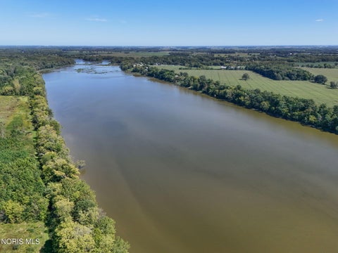 Tiny photo for 11005 S River Road, Grand Rapids, OH 43522 (MLS # 10014200)