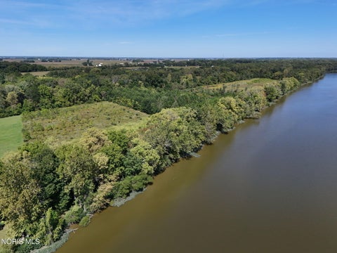 Tiny photo for 11005 S River Road, Grand Rapids, OH 43522 (MLS # 10014200)
