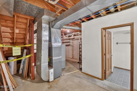 Tiny photo for 11005 S River Road, Grand Rapids, OH 43522 (MLS # 10014200)