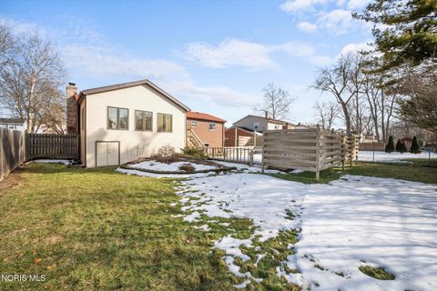 Tiny photo for 3845 Fairwood Drive, Sylvania, OH 43560 (MLS # 10004362)
