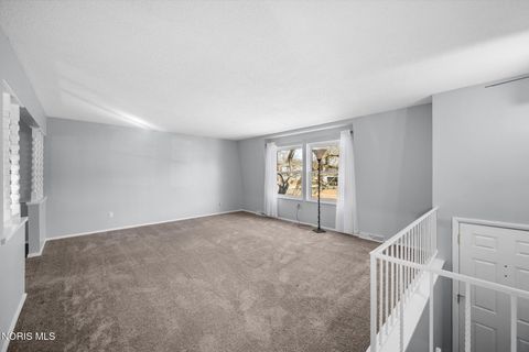 Tiny photo for 3845 Fairwood Drive, Sylvania, OH 43560 (MLS # 10004362)