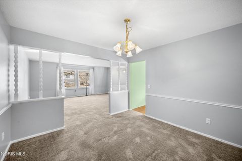 Tiny photo for 3845 Fairwood Drive, Sylvania, OH 43560 (MLS # 10004362)