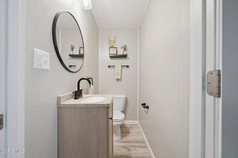 Tiny photo for 127 Bierley Avenue, Pemberville, OH 43450 (MLS # 10004125)