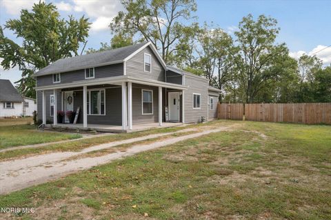Tiny photo for 127 Bierley Avenue, Pemberville, OH 43450 (MLS # 10004125)