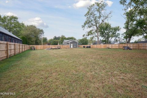 Tiny photo for 127 Bierley Avenue, Pemberville, OH 43450 (MLS # 10004125)