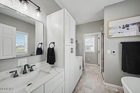 Tiny photo for 844 Autumn Avenue, Carey, OH 43316 (MLS # 10010541)