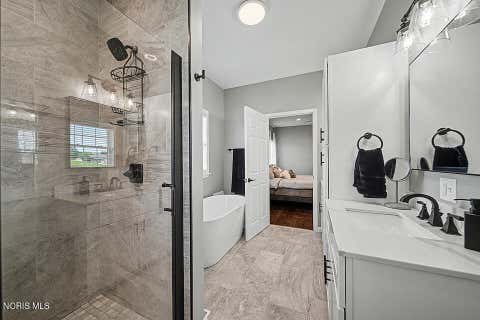 Tiny photo for 844 Autumn Avenue, Carey, OH 43316 (MLS # 10010541)