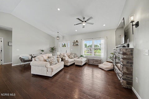 Tiny photo for 844 Autumn Avenue, Carey, OH 43316 (MLS # 10010541)