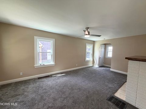 Tiny photo for 1344 Corbin Road, Toledo, OH 43612 (MLS # 10007113)