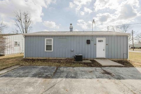 Tiny photo for 400 E Pearl Street, Findlay, OH 45840 (MLS # 10004647)