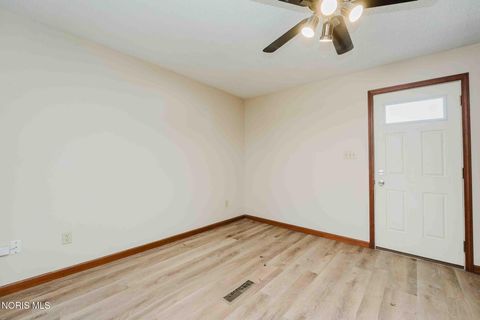 Tiny photo for 400 E Pearl Street, Findlay, OH 45840 (MLS # 10004647)