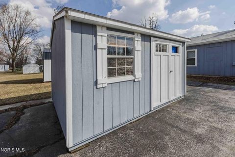 Tiny photo for 400 E Pearl Street, Findlay, OH 45840 (MLS # 10004647)