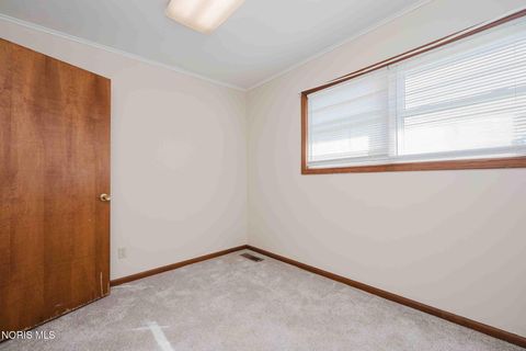 Tiny photo for 400 E Pearl Street, Findlay, OH 45840 (MLS # 10004647)