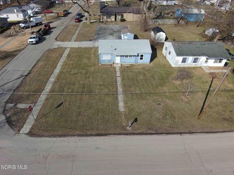 Tiny photo for 400 E Pearl Street, Findlay, OH 45840 (MLS # 10004647)