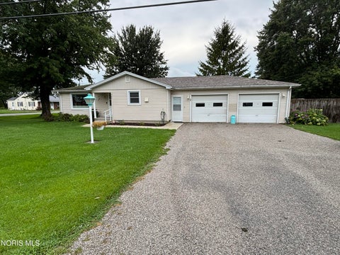 Homes For Sale - 403 S Madison Street<br/> Antwerp, OH 45813