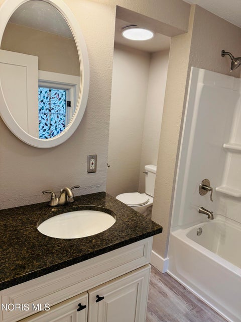 Tiny photo for 4028 W Laskey Road, Toledo, OH 43623 (MLS # 10012685)