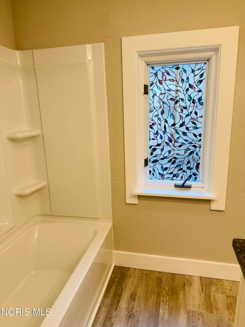 Tiny photo for 4028 W Laskey Road, Toledo, OH 43623 (MLS # 10012685)