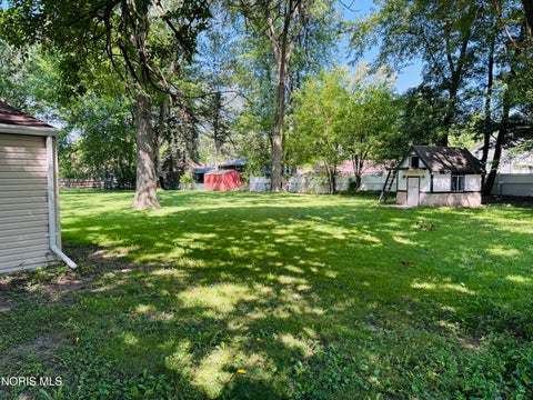 Tiny photo for 4028 W Laskey Road, Toledo, OH 43623 (MLS # 10012685)