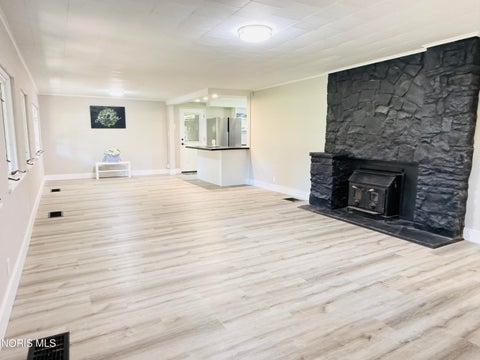 Tiny photo for 4028 W Laskey Road, Toledo, OH 43623 (MLS # 10012685)