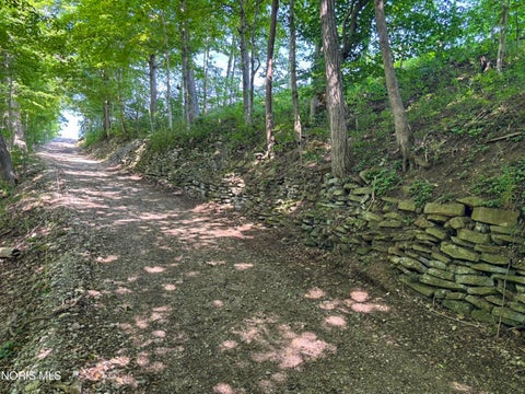 Tiny photo for 1640 E County Road 6, Tiffin, OH 44883 (MLS # 10010095)