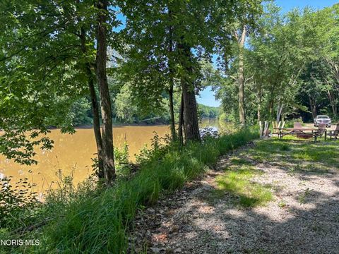 Tiny photo for 1640 E County Road 6, Tiffin, OH 44883 (MLS # 10010095)