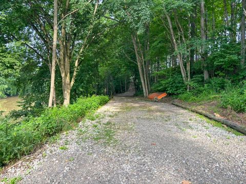 Tiny photo for 1640 E County Road 6, Tiffin, OH 44883 (MLS # 10010095)