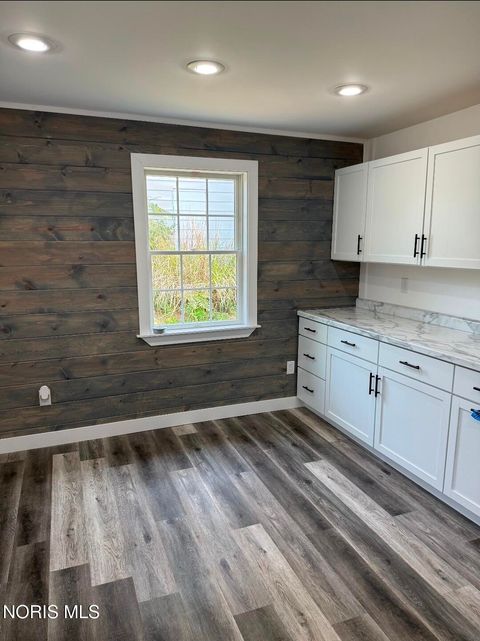 Tiny photo for 201 E Maple Street, Liberty Center, OH 43532 (MLS # 10011053)